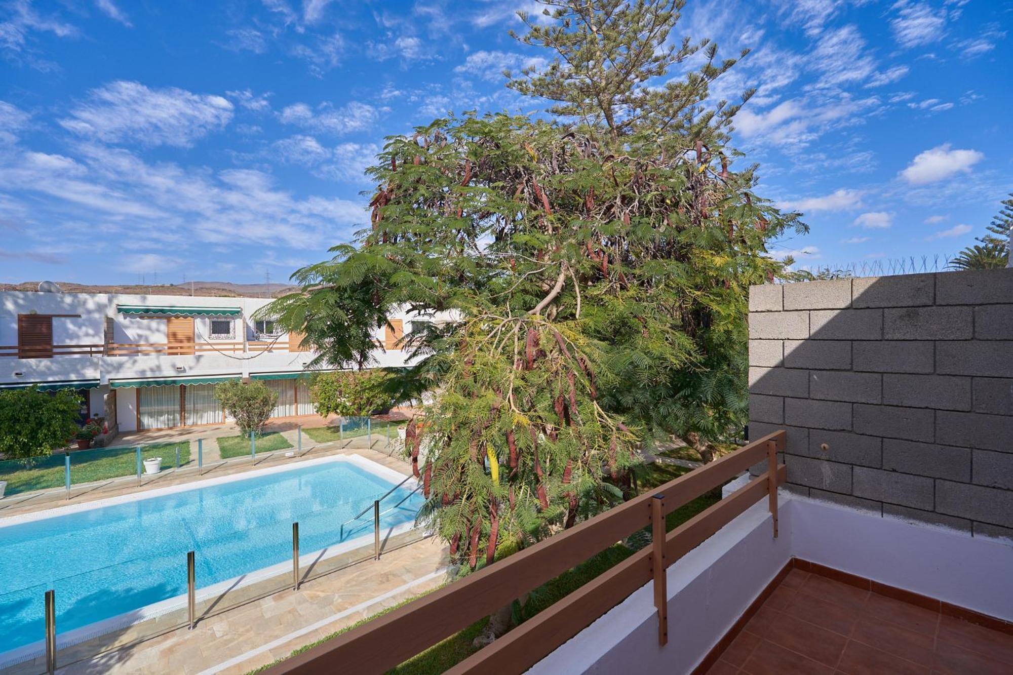 Timon Suites San Agustin Εξωτερικό φωτογραφία